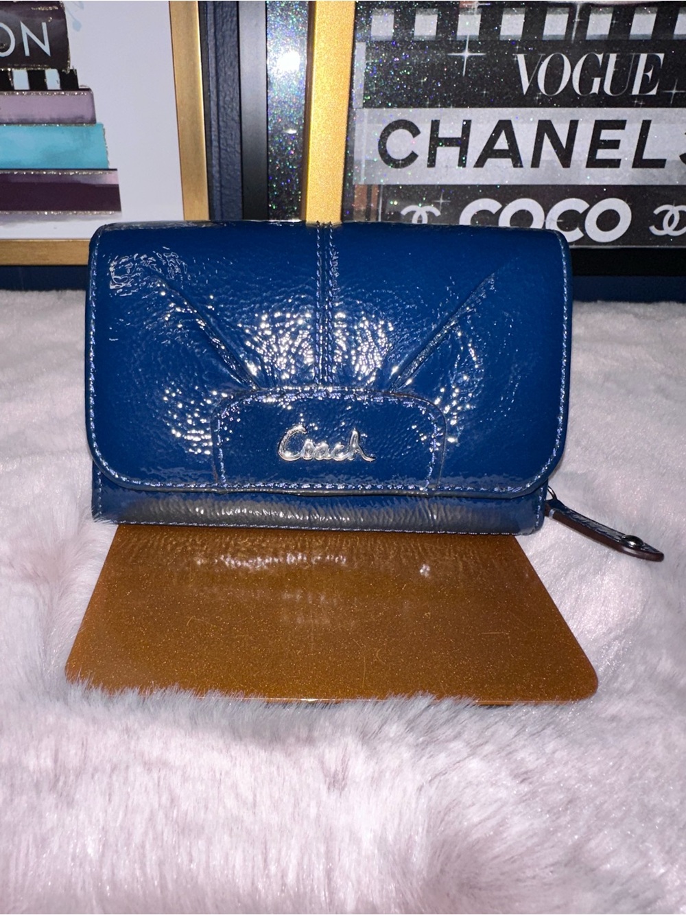 Coach Ashley Patent Leather Compact Clutch Wallet Blue Silver Logo
